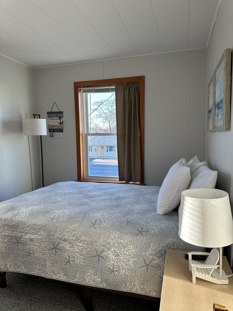 Moontide Motel Cabins & Apartments photo 50