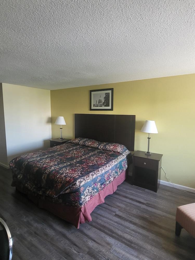 America's Inn photo 5