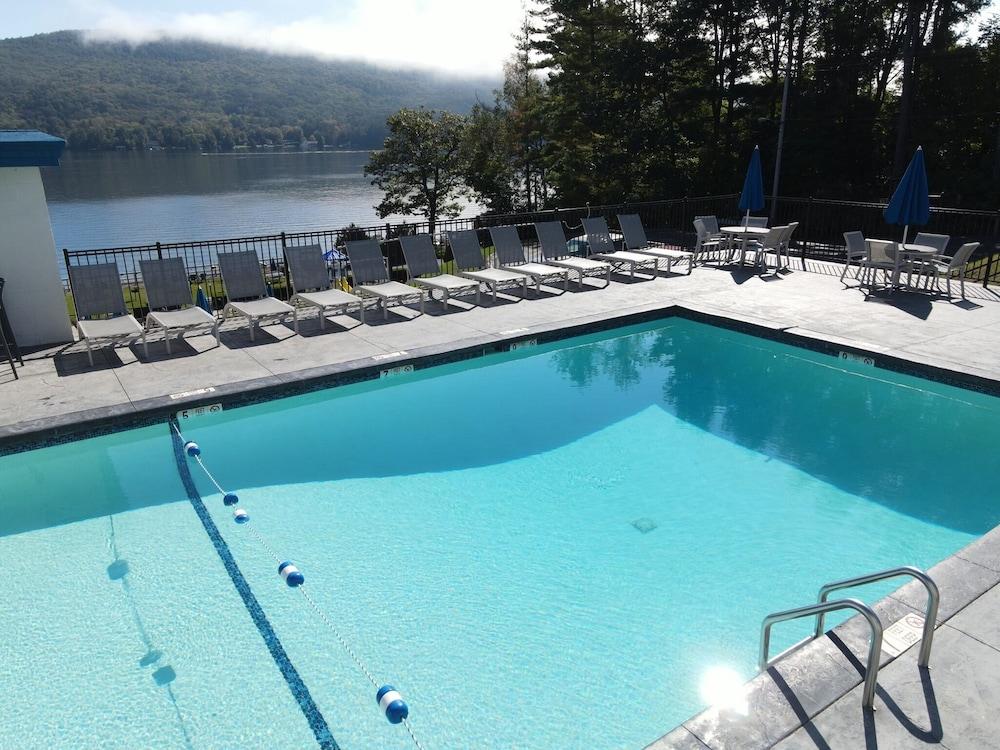 Lakefront Terrace Resort photo 13