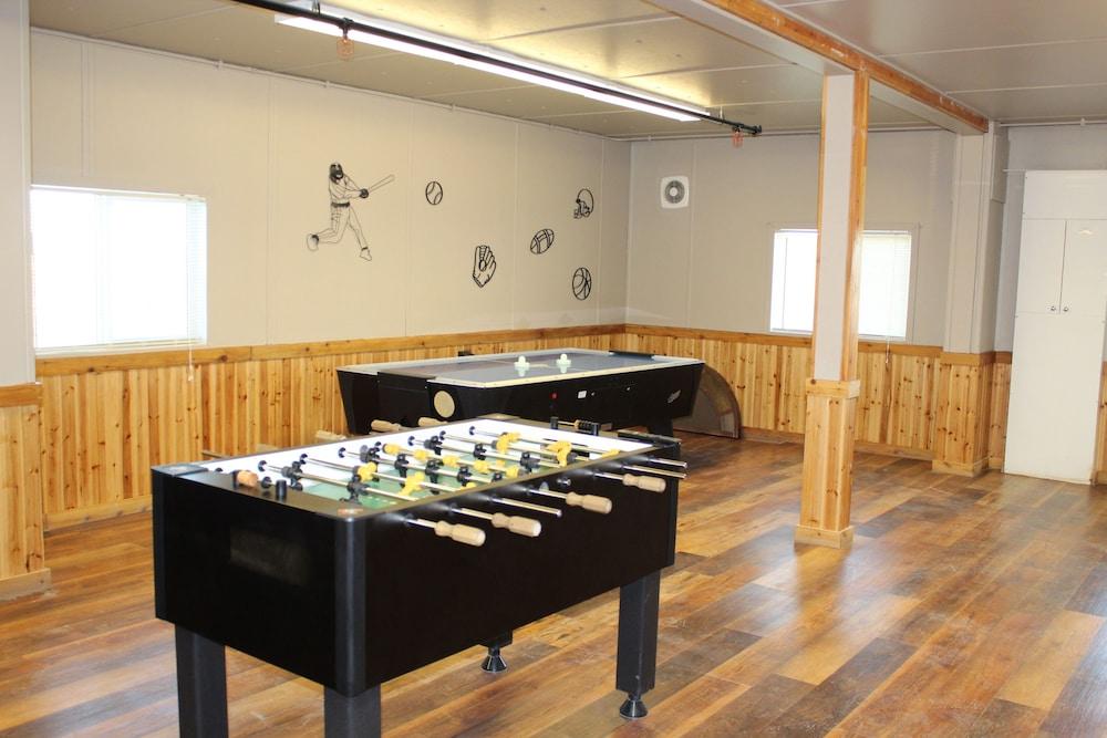 Target Hospitality-Midland Lodge photo 18
