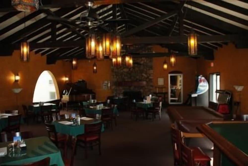 Beaver Dam Lodge photo 15