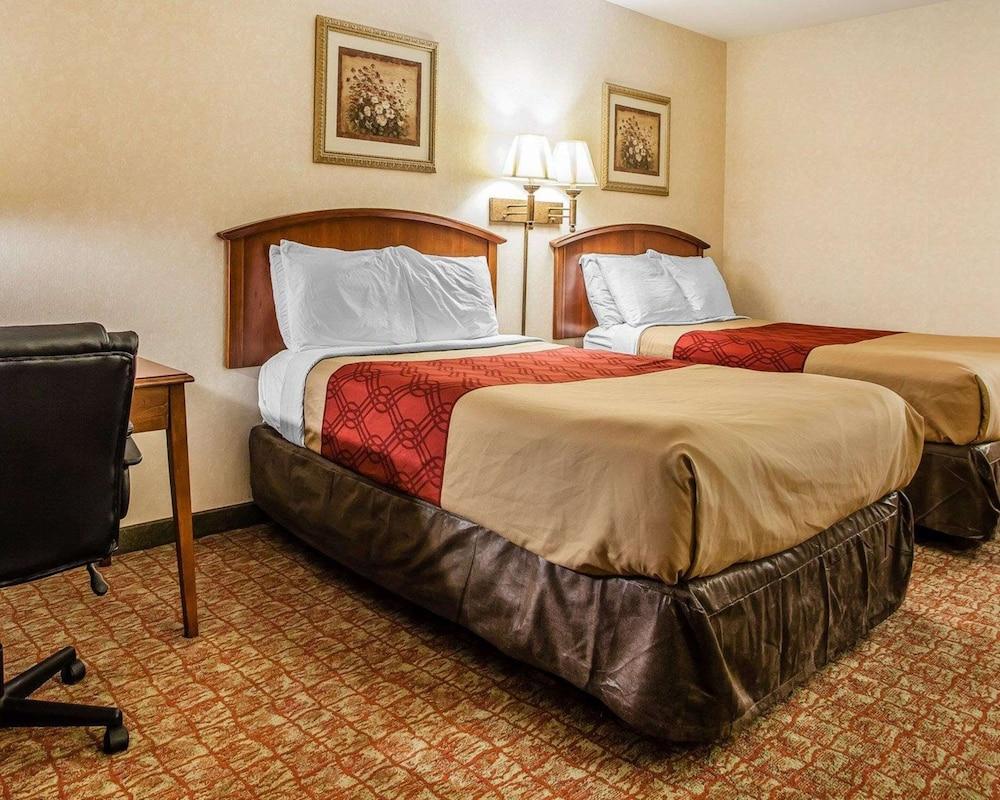 Econo Lodge Douglassville - Pottstown photo 15