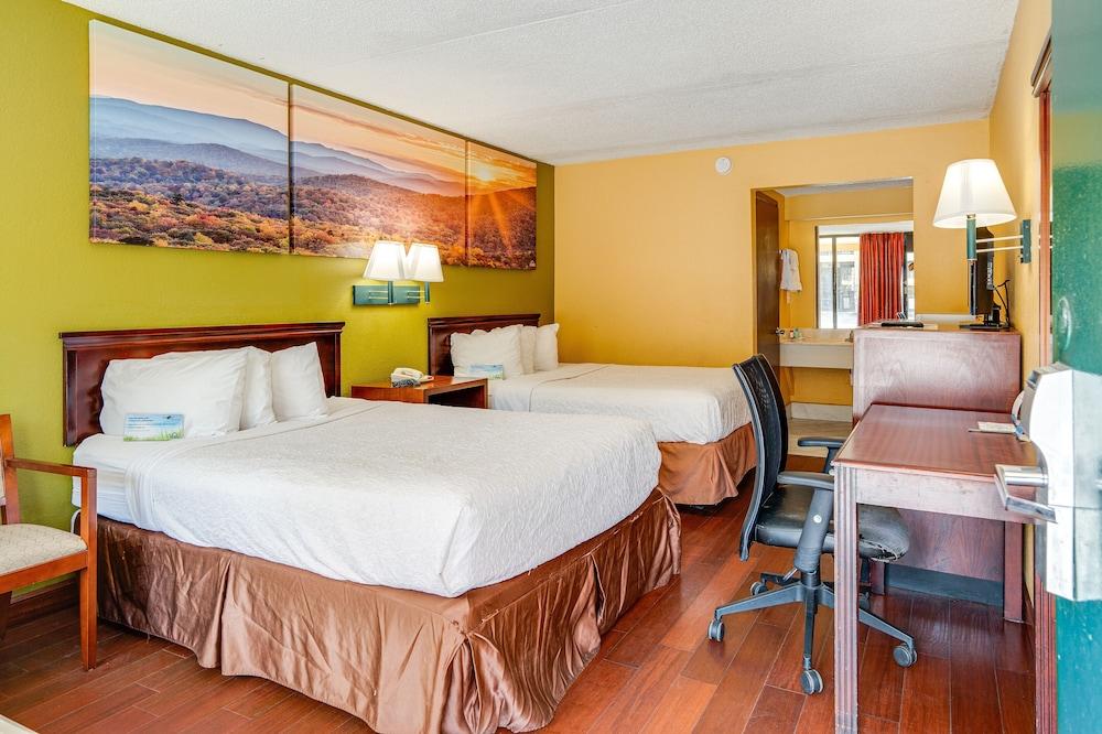 Days Inn by Wyndham Nashville Saint Thomas West Hospital photo 19