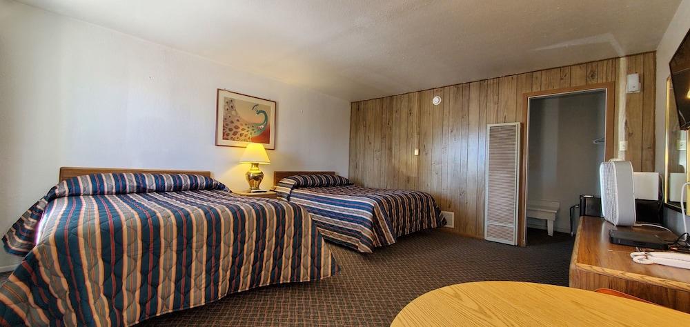 Budget Inn photo 42