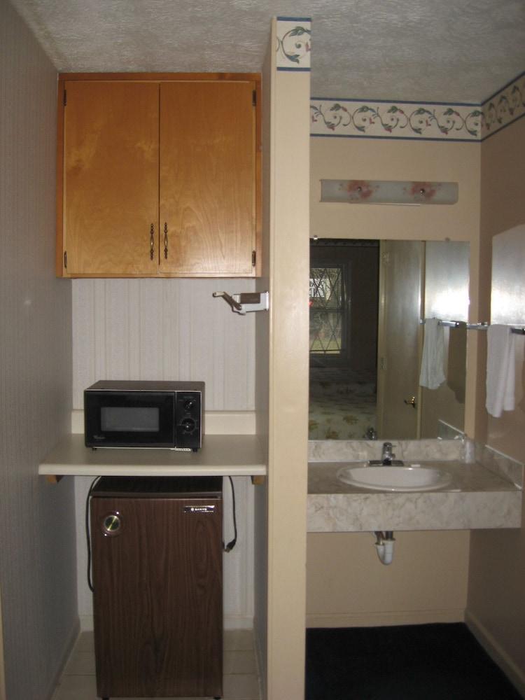 Valley Inn photo 12