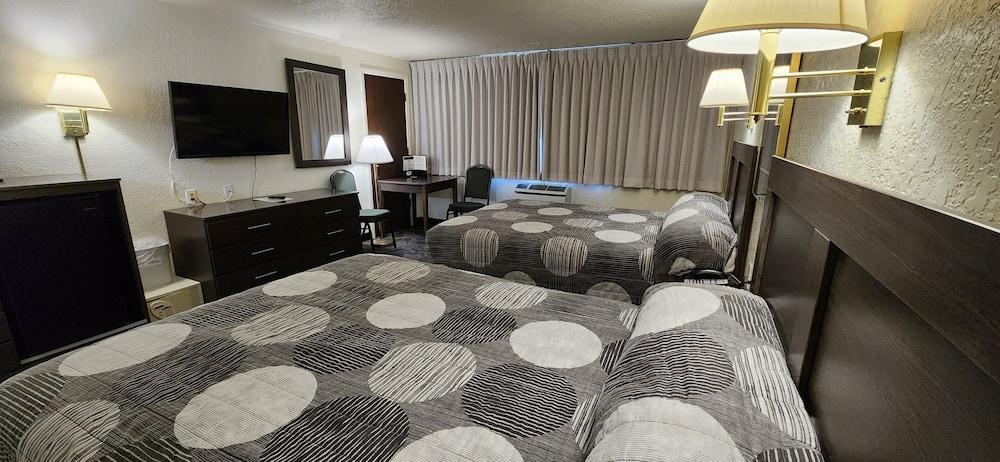 Locomotive Inn photo 4