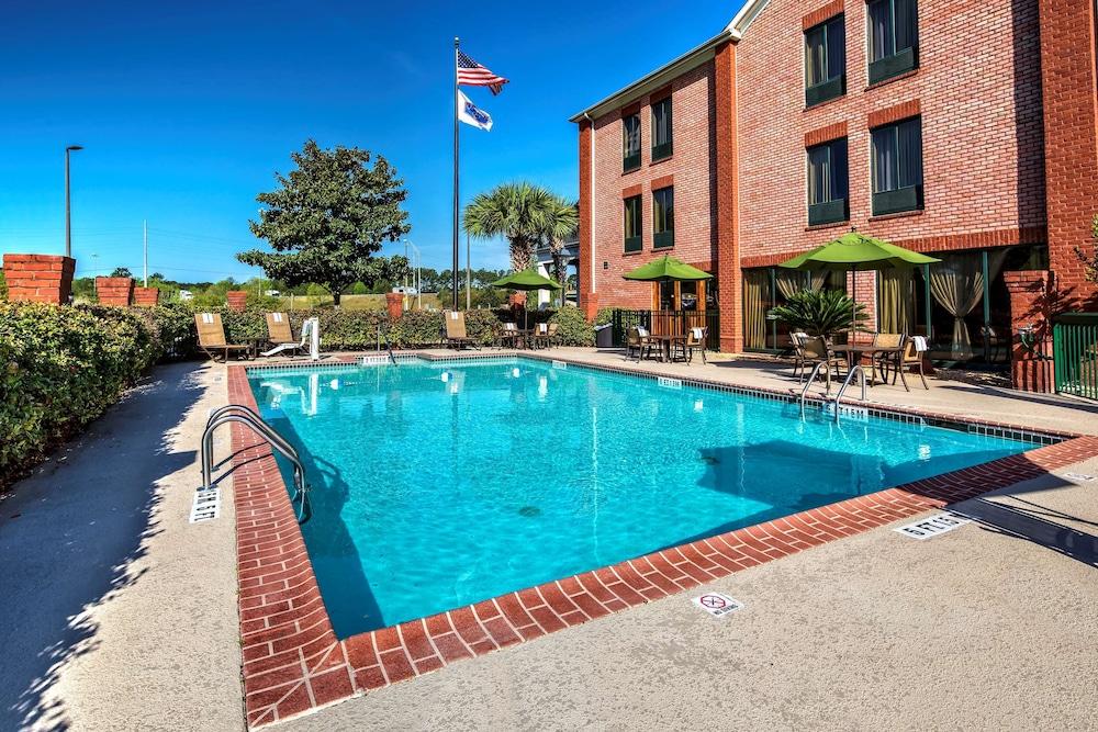Hampton Inn Savannah-I-95-North photo 16