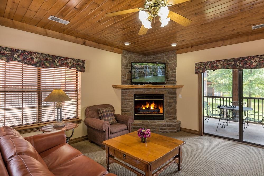 Westgate Branson Woods Resort and Cabins photo 38