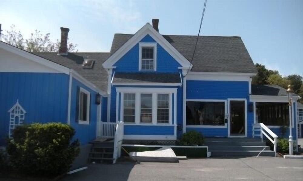Oceanside Motel photo 11