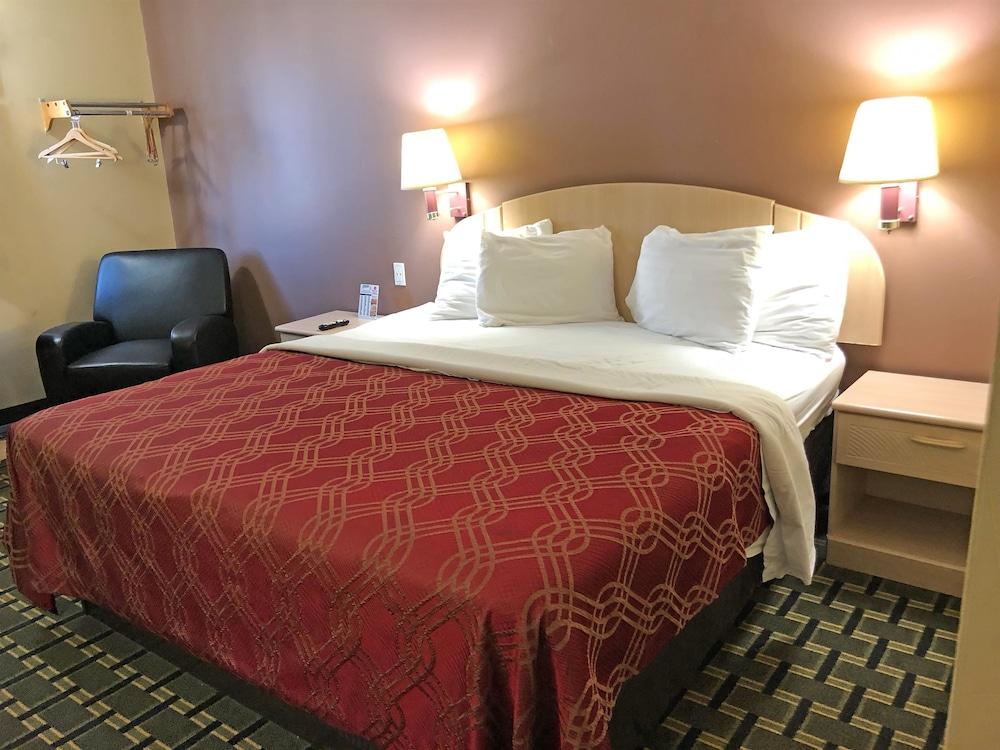 Americas Best Value Inn Beatrice photo 15