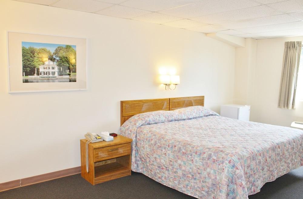 Otter Creek Inn photo 9
