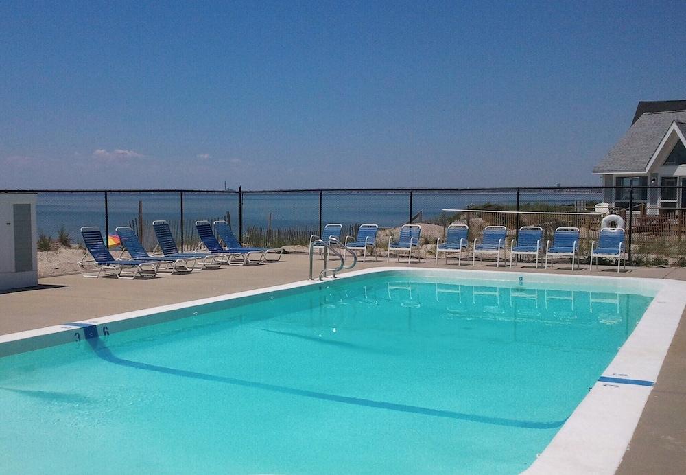 Horizons Beach Resort photo 7