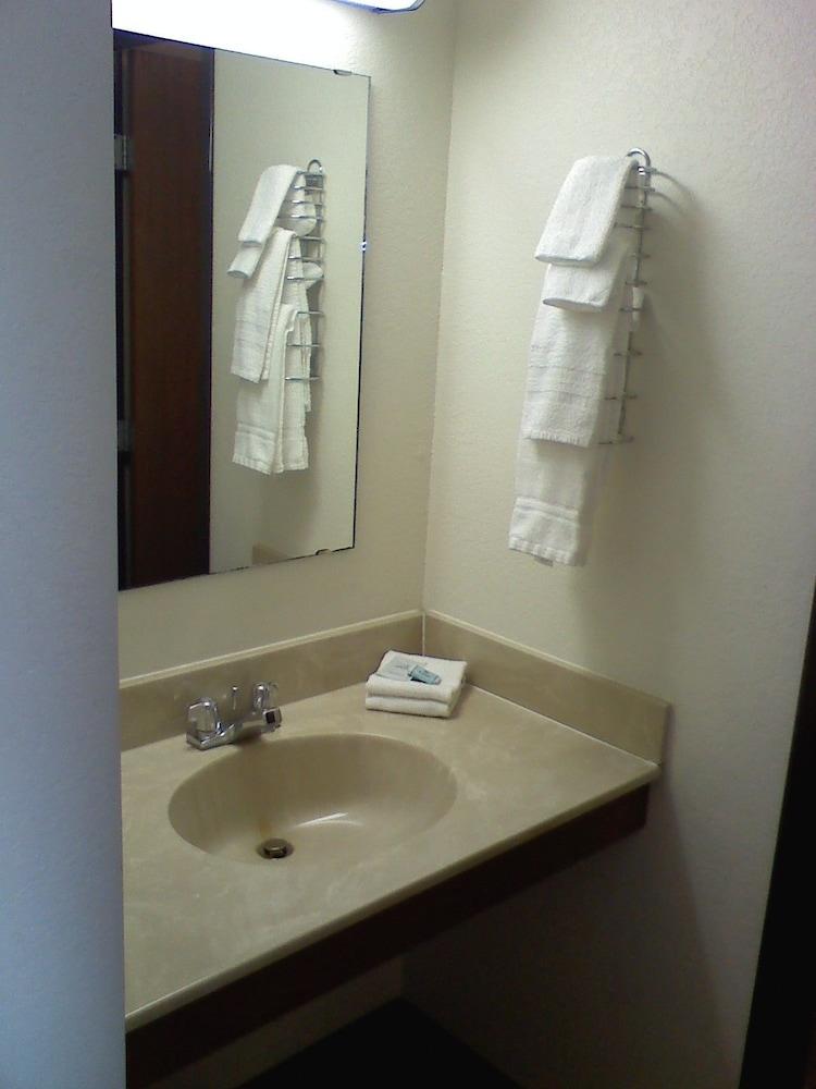 American Motel photo 13
