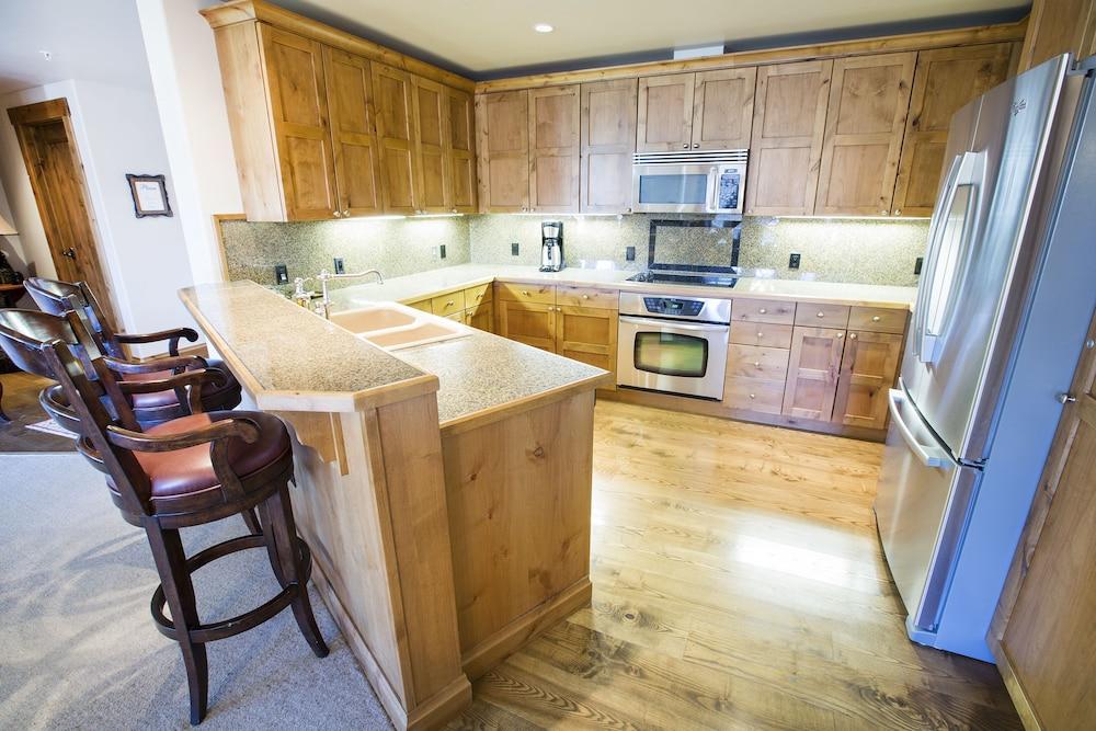 WestWall Lodge photo 50