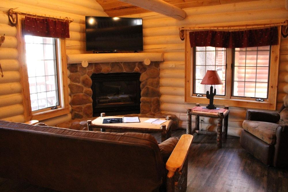 Cedar Lodge and Settlement photo 79