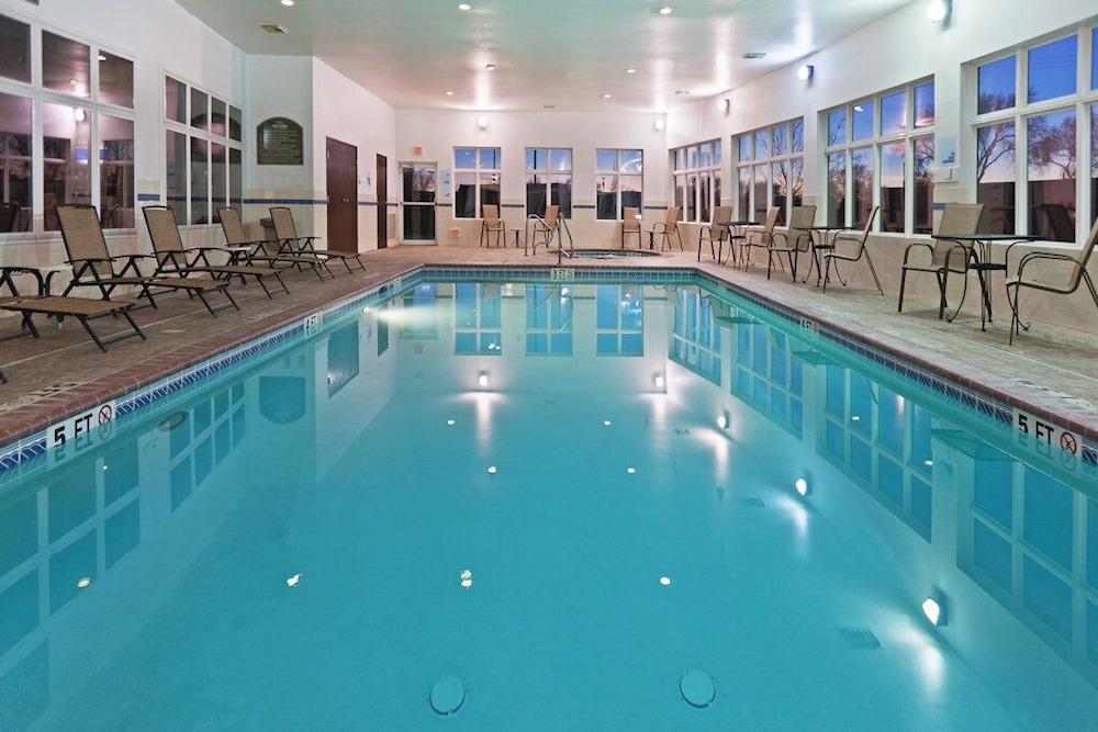 Holiday Inn Express Hereford by IHG photo 10