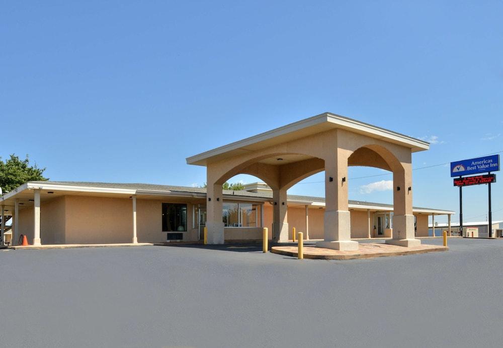 Americas Best Value Inn Lubbock E photo 1