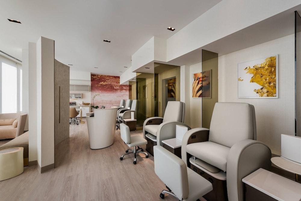 The Canyon Suites at The Phoenician, Luxury Collection photo 49