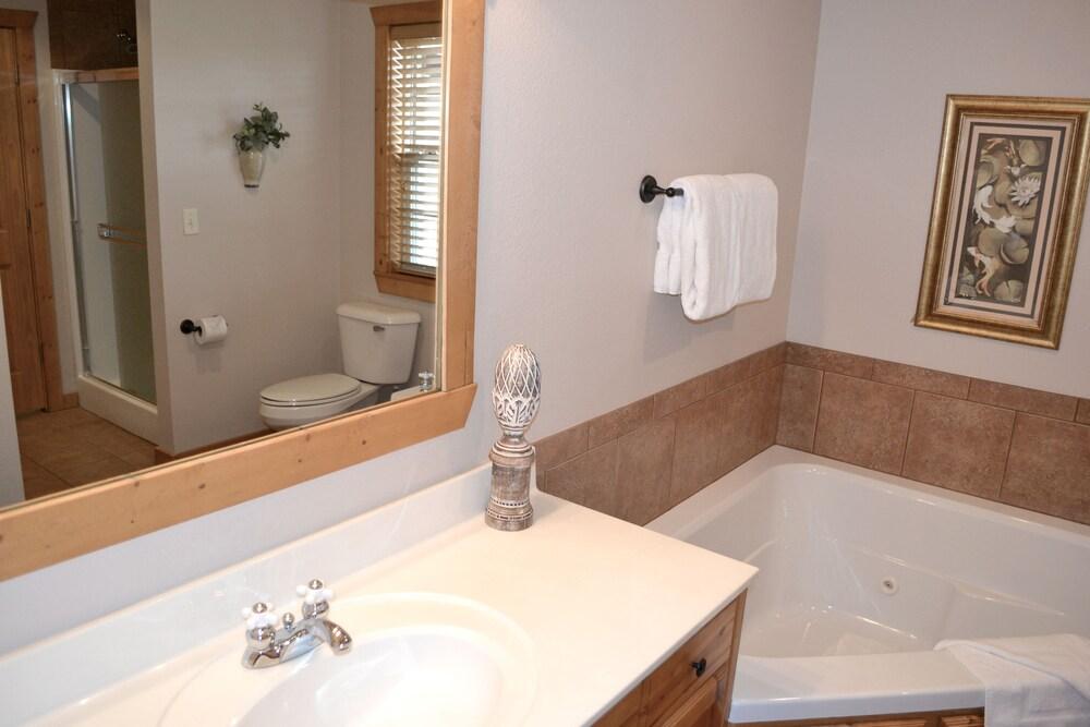 StoneBridge Resort photo 41