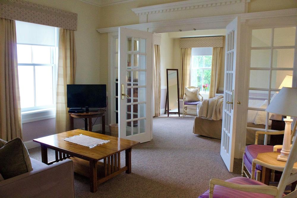 The McKernan Inn photo 13