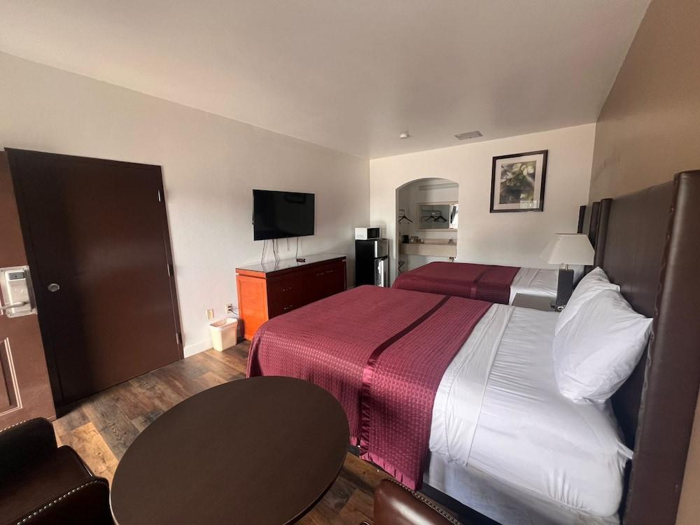 Budget Inn By OYO San Augustine photo 10