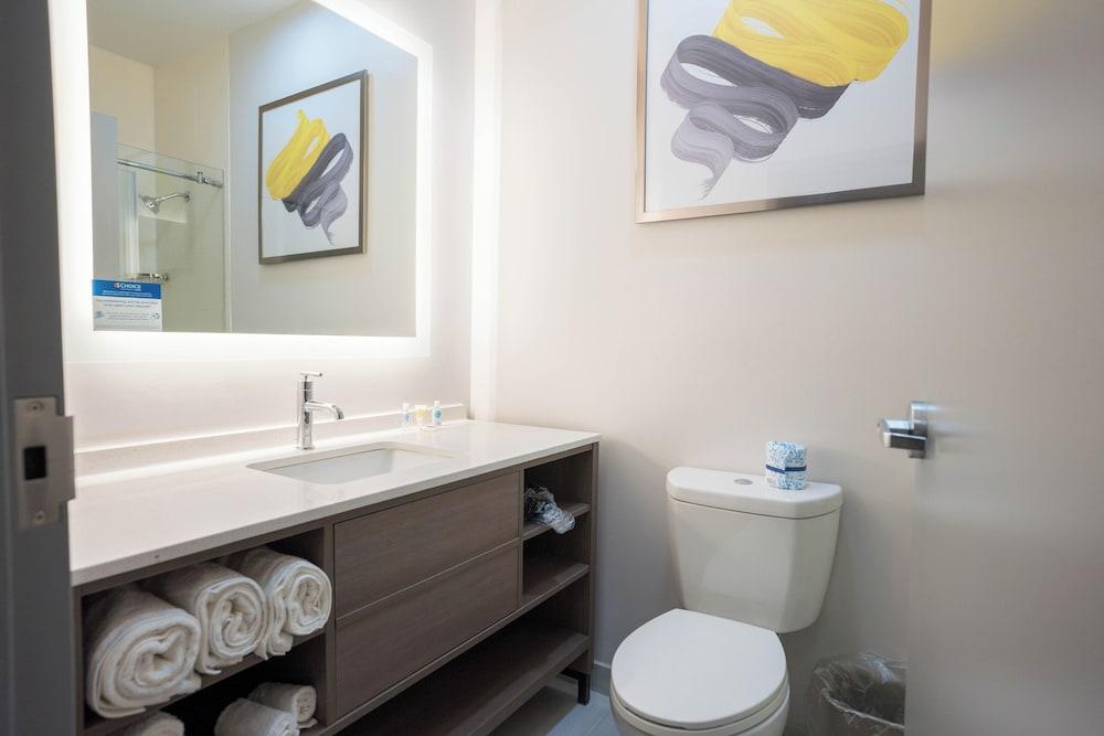 Comfort Inn & Suites River City Decatur photo 25