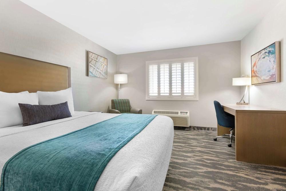 Best Western Plus Safford photo 13