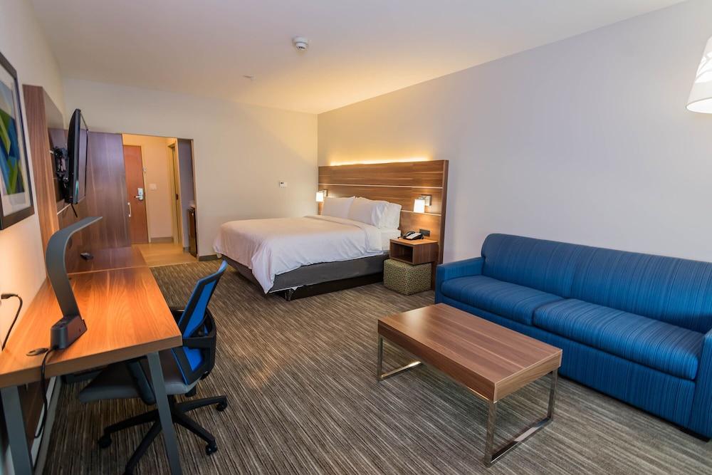 Holiday Inn Express & Suites Houston North I-45 Spring by IHG photo 10