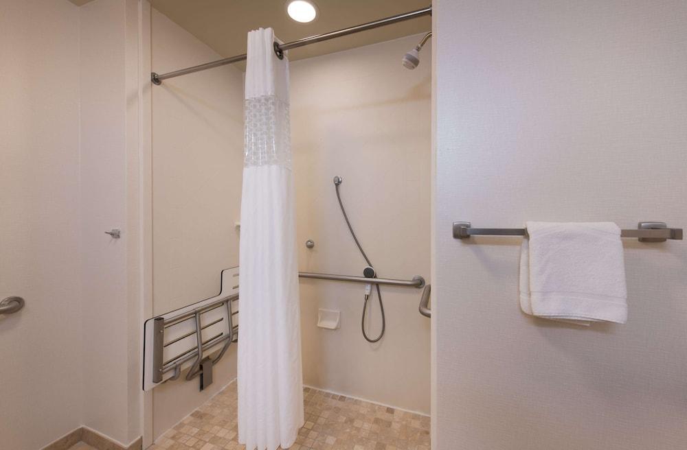 Hampton Inn & Suites Jekyll Island photo 21