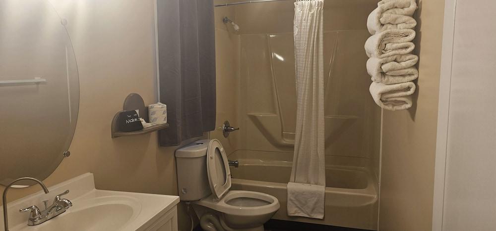 River Country Motor Lodge photo 52