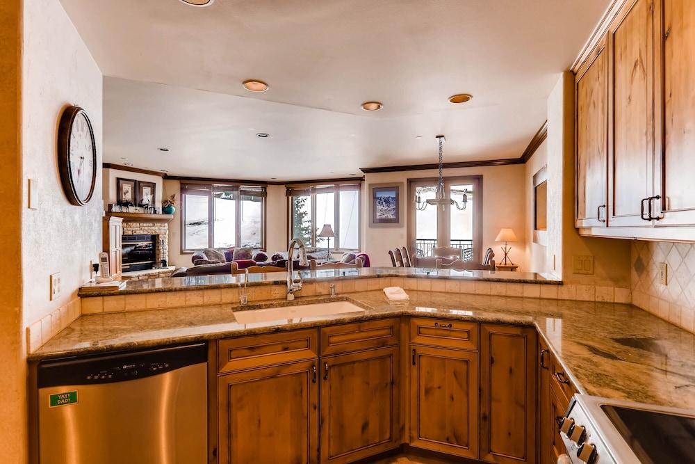 Highlands Area by East West Hospitality photo 17