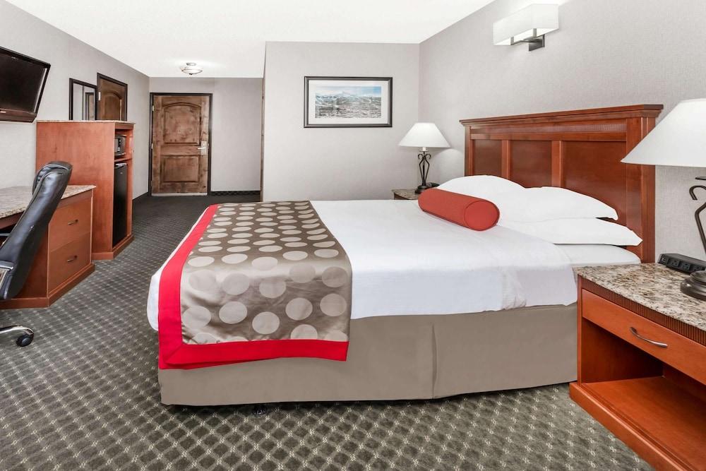 Ramada by Wyndham Frisco photo 19