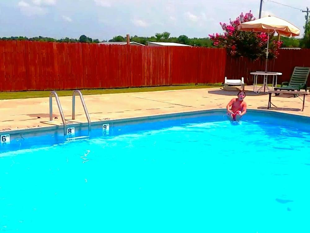 Lake Eufaula Inn photo 47