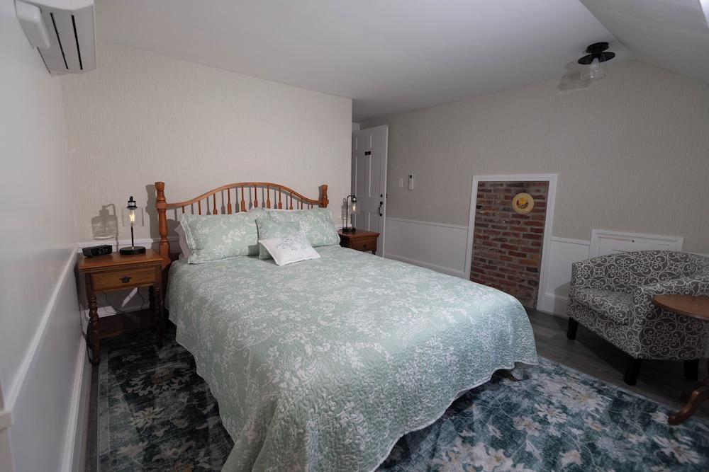 Blue Bear Inn photo 48