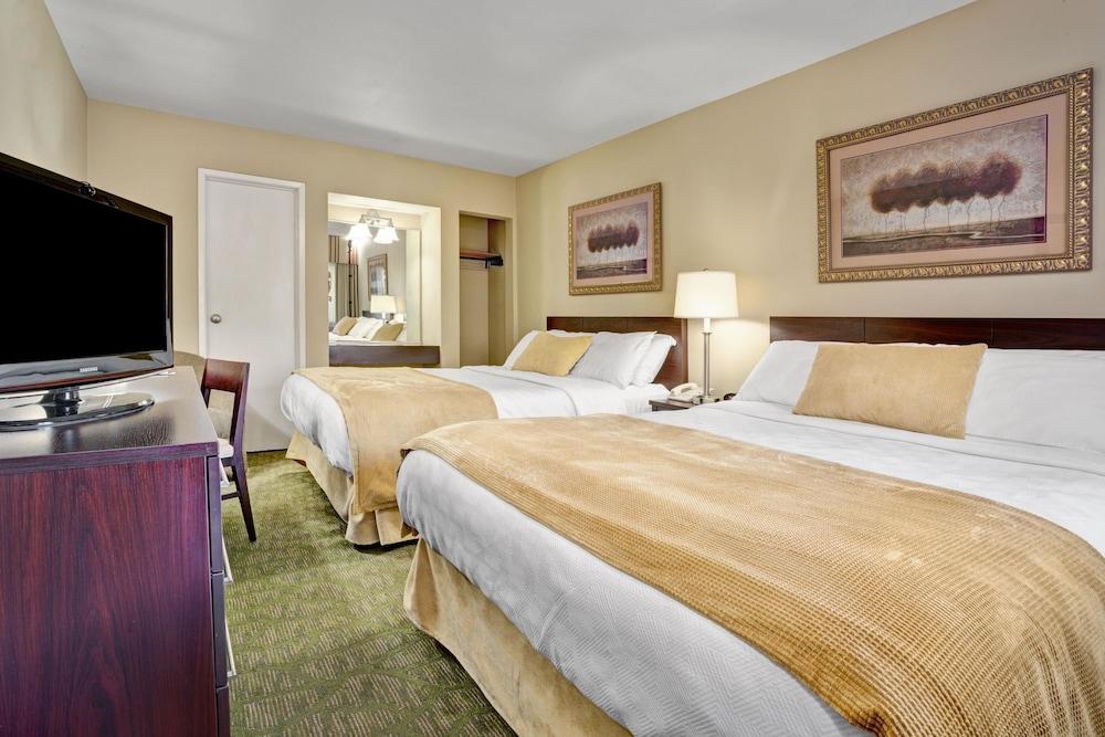 Travelodge by Wyndham Presidio San Francisco photo 36