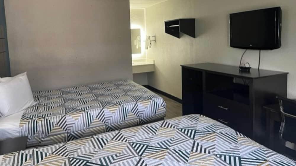 Motel 6 Baton Rouge, LA - East - I-12 photo 4
