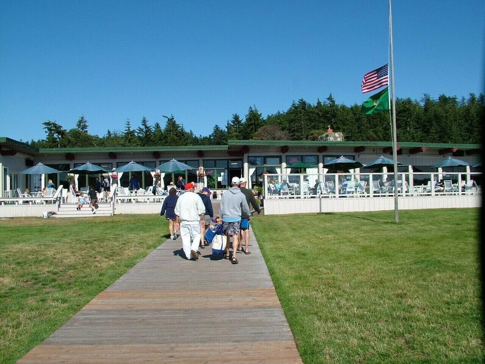 Lopez Islander Resort photo 31