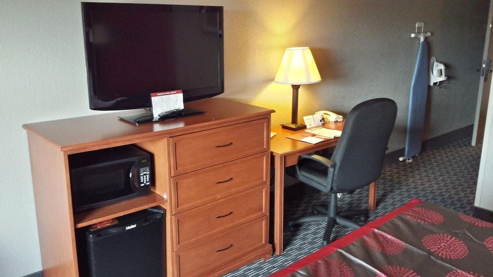 Sonesta Essential Rapid City photo 58