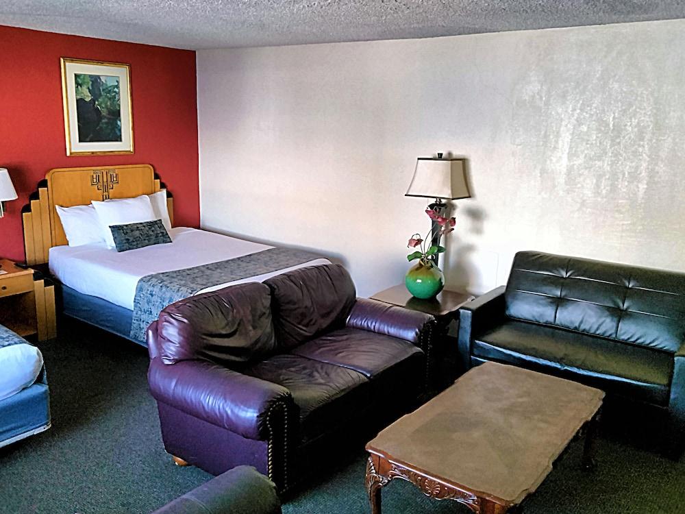 The Metropolitan Inn photo 12