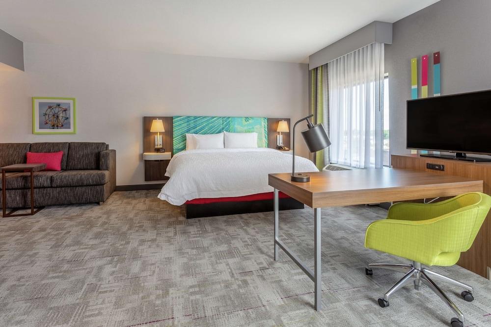Hampton Inn & Suites Burlington photo 19