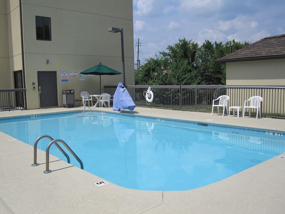 Sleep Inn Murfreesboro Shopping District photo 17