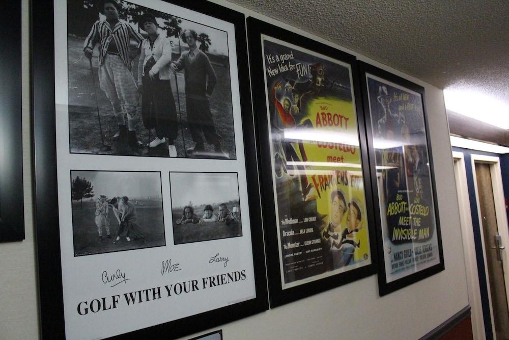 Hometown Inn photo 9