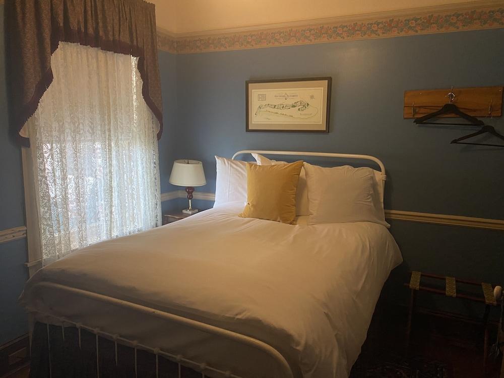 Atlantic Hotel photo 35
