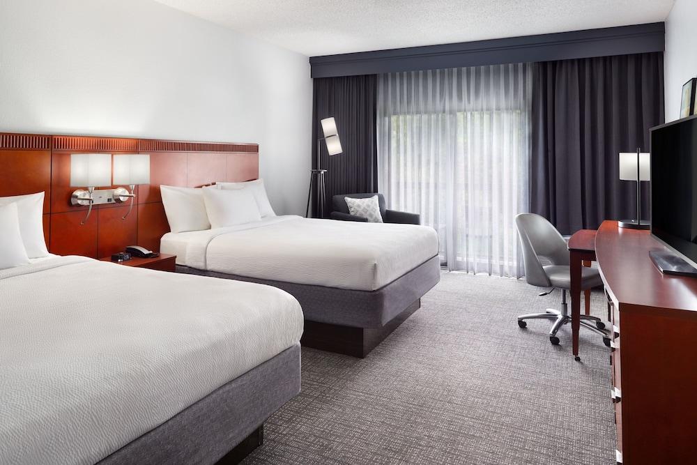 Courtyard by Marriott Tallahassee Downtown/Capitol photo 5