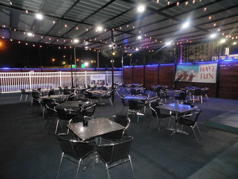 Ramada by Wyndham New Orleans photo 38
