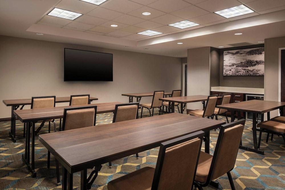 Residence Inn by Marriott Akron Fairlawn photo 24