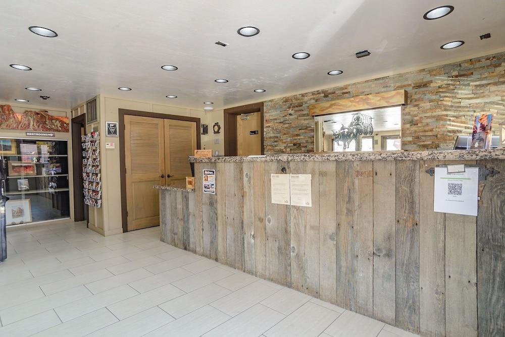 Petty Ranch Inn photo 15