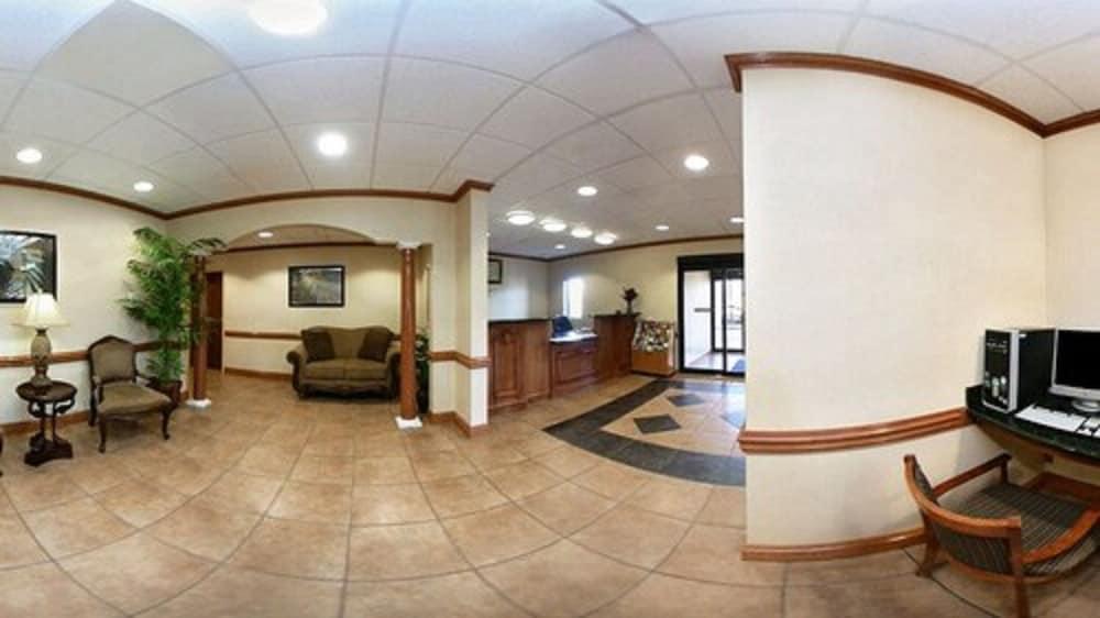 Comfort Inn & Suites Chipley photo 23