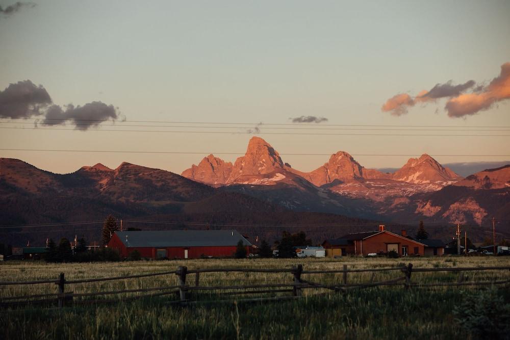 Teton Peaks Resort photo 38
