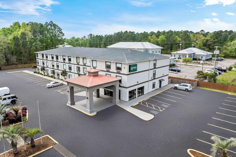 Quality Inn & Suites Biloxi - Ocean Springs photo 52